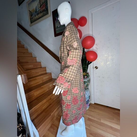 La Fuori Autumn Rose Trench Coat - Picture 4 of 7